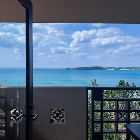 Iriomote Hotel By Hoshino Resorts Urauchi Exterior photo