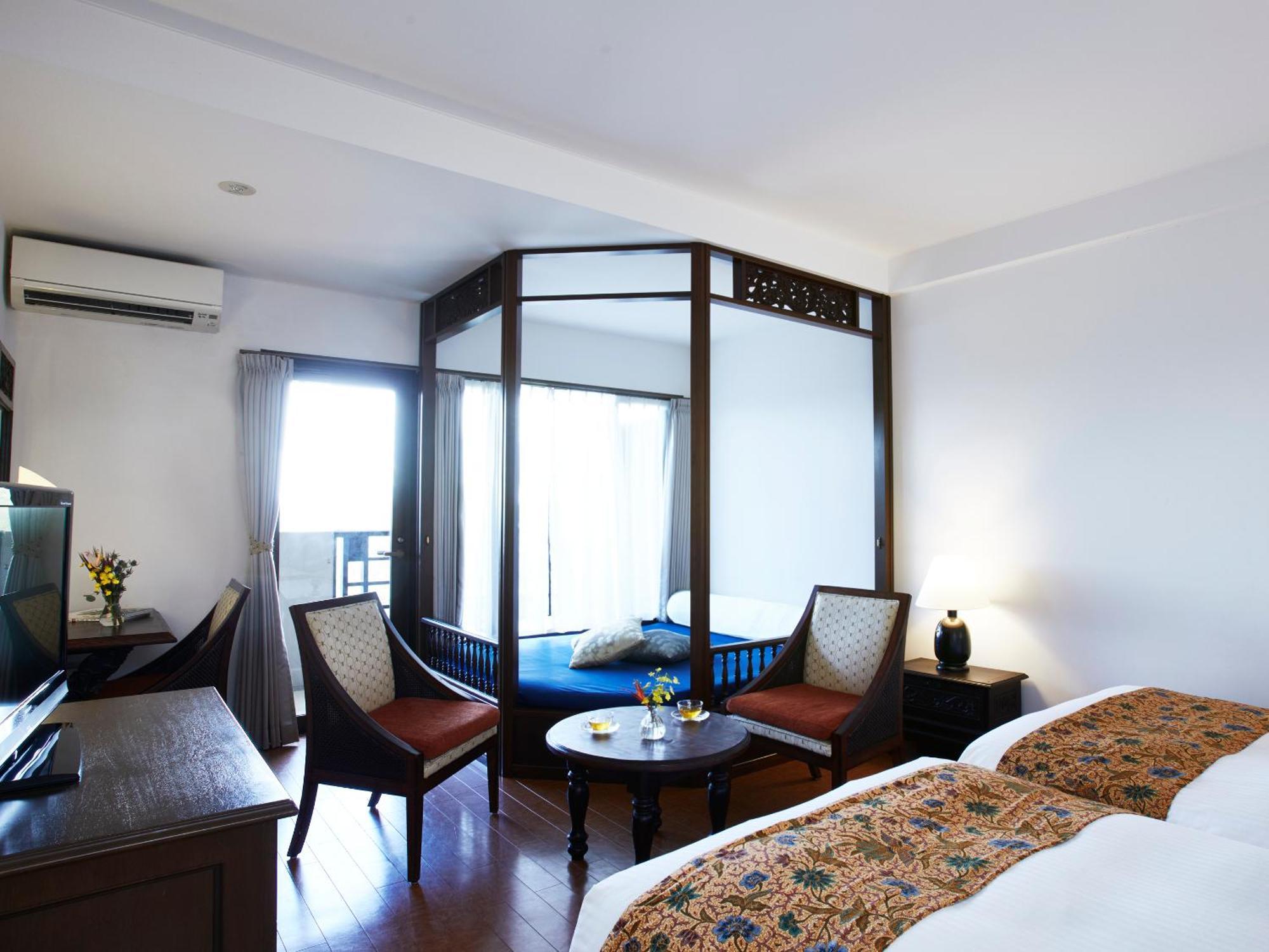 Iriomote Hotel By Hoshino Resorts Urauchi Exterior photo