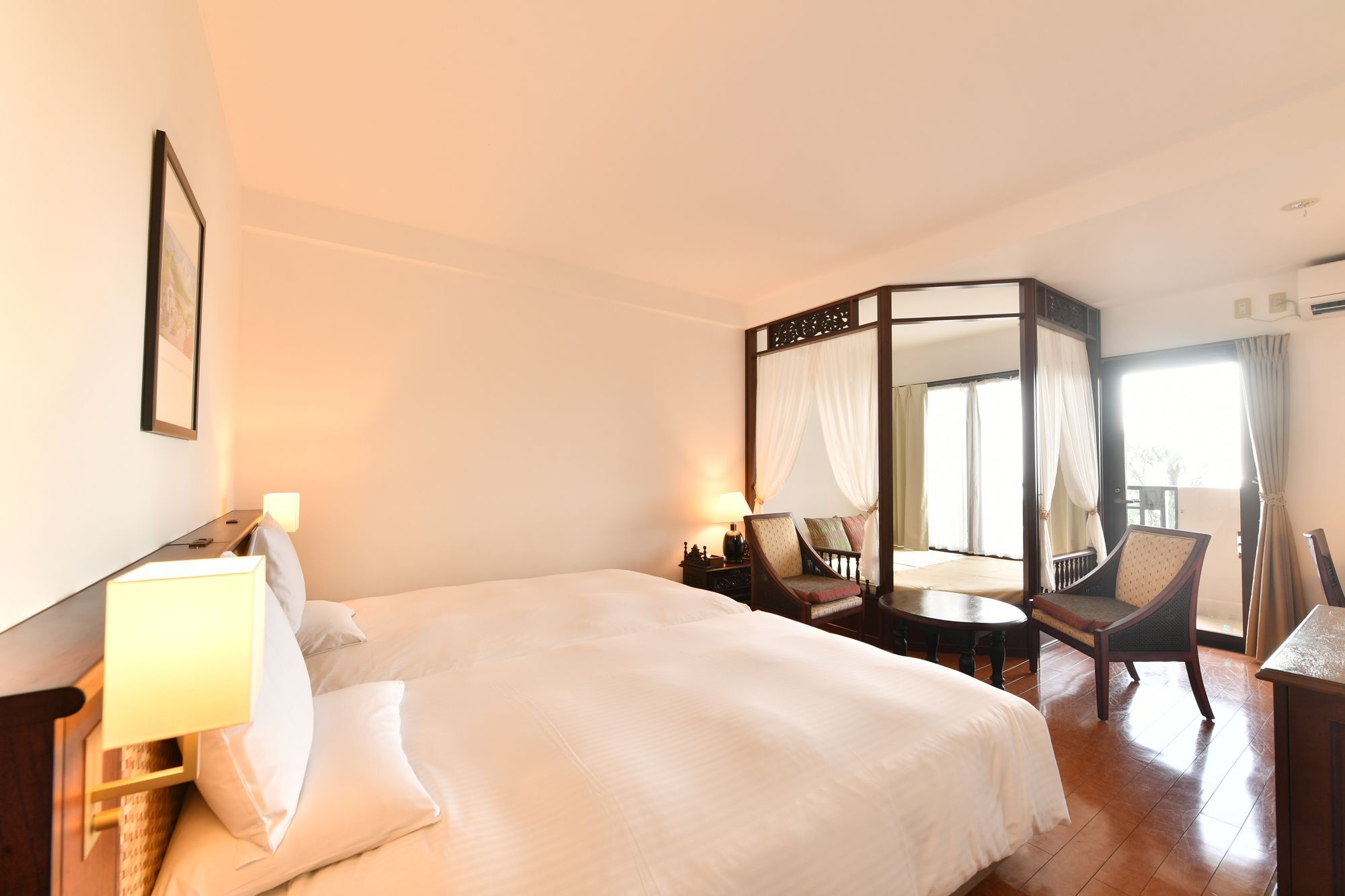 Iriomote Hotel By Hoshino Resorts Urauchi Exterior photo
