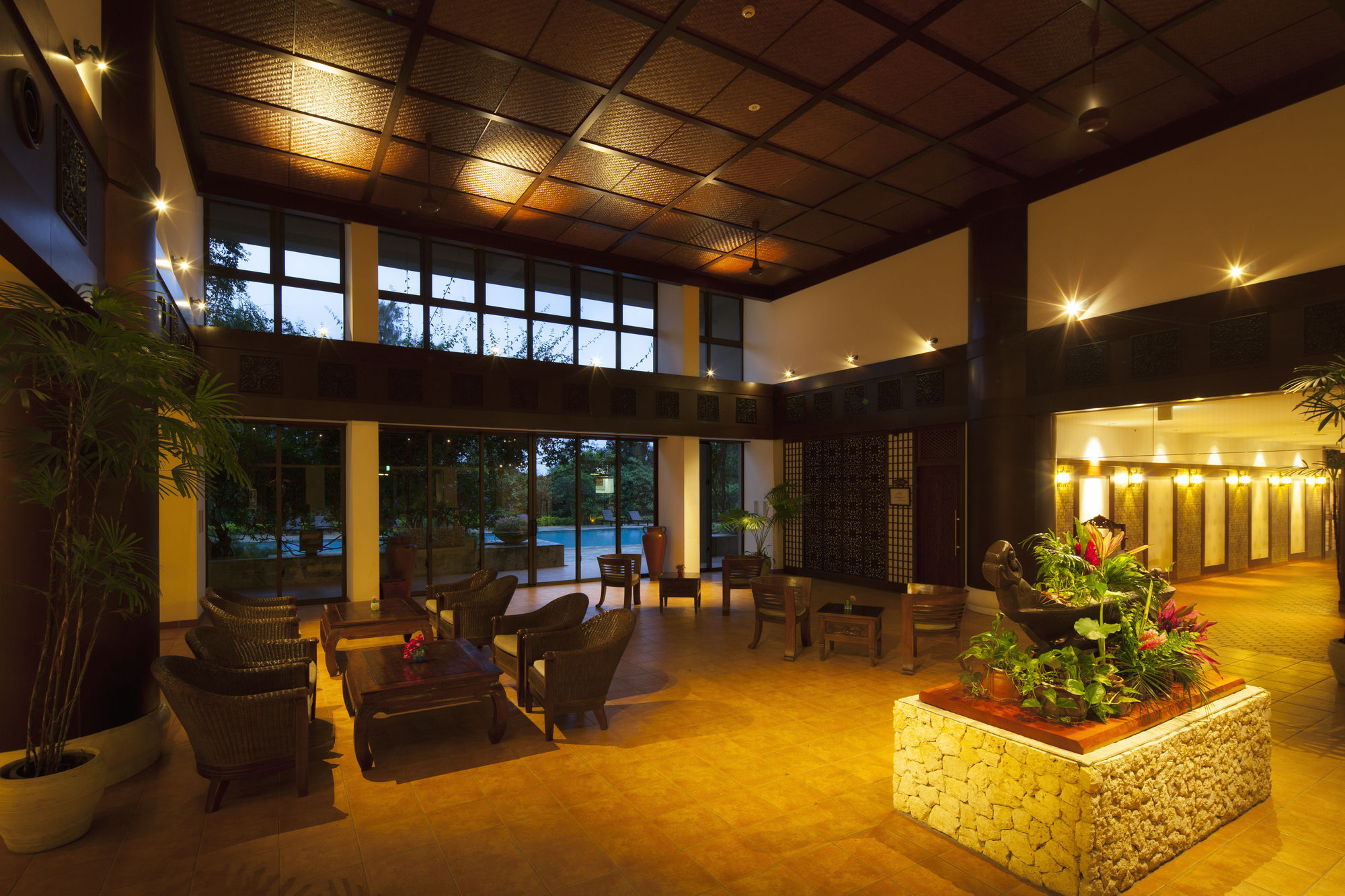Iriomote Hotel By Hoshino Resorts Urauchi Exterior photo